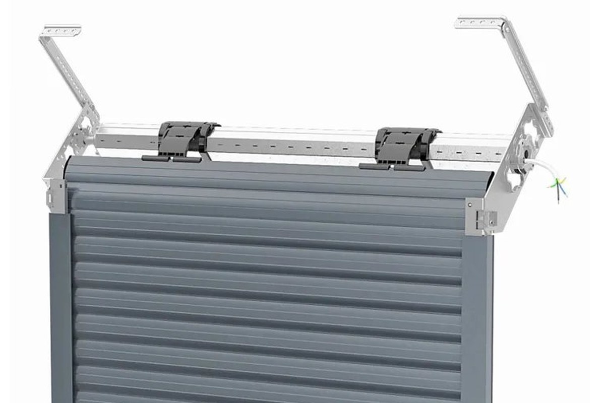 Aluprof SDZ roller system for building into a reveal, manufacturer render